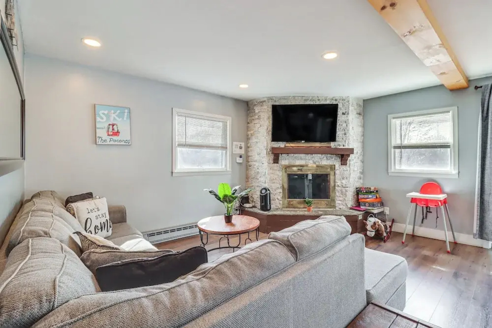 Fire Pit + Game Room: Spacious Poconos Retreat!