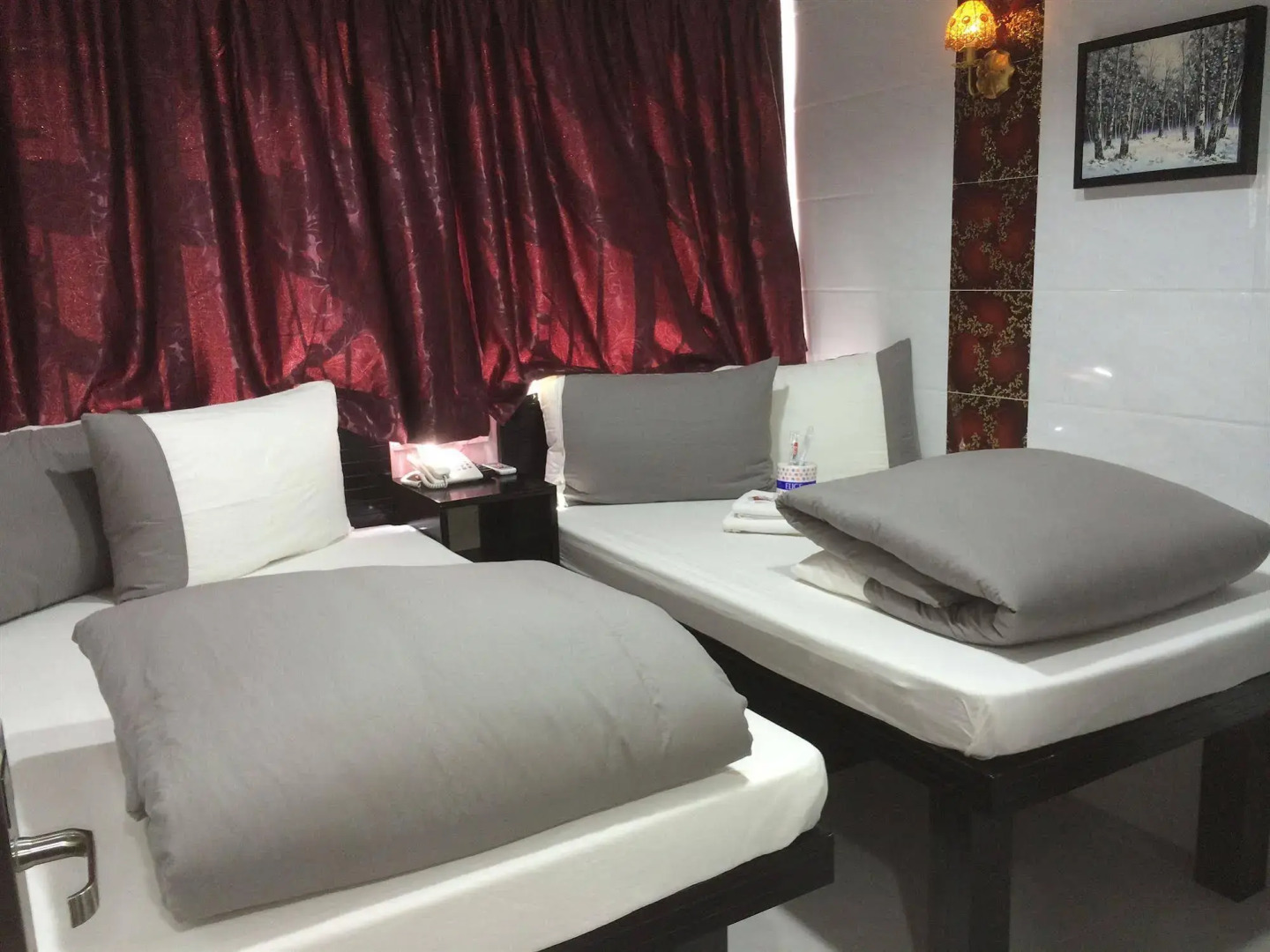 Отель Canada Inn