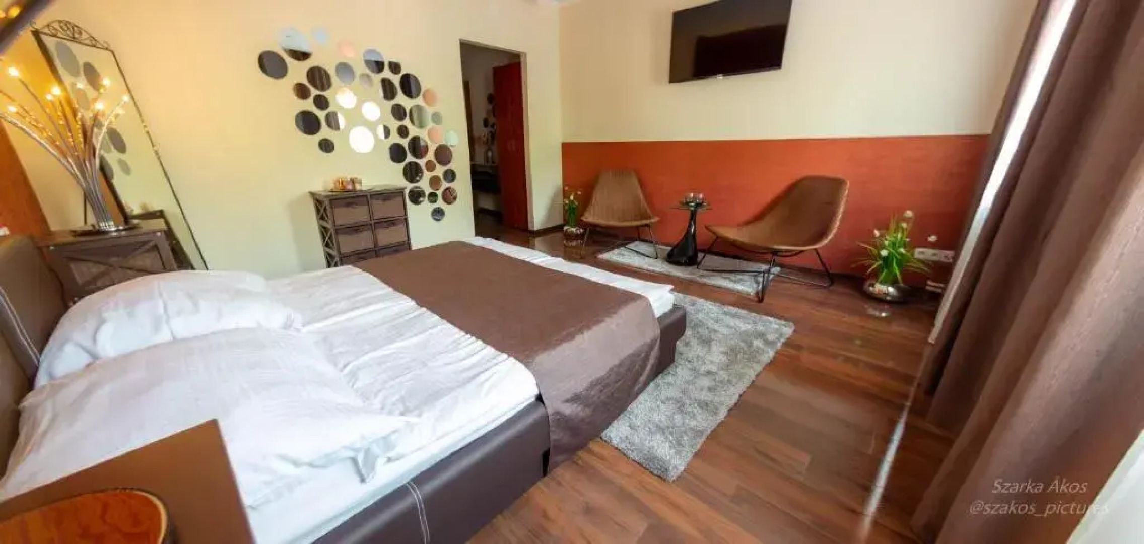 Pollushof Panzió és Étterem