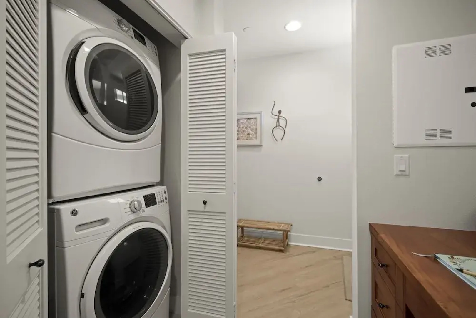 Pili Mai 5d 3 Bedroom Condo by RedAwning