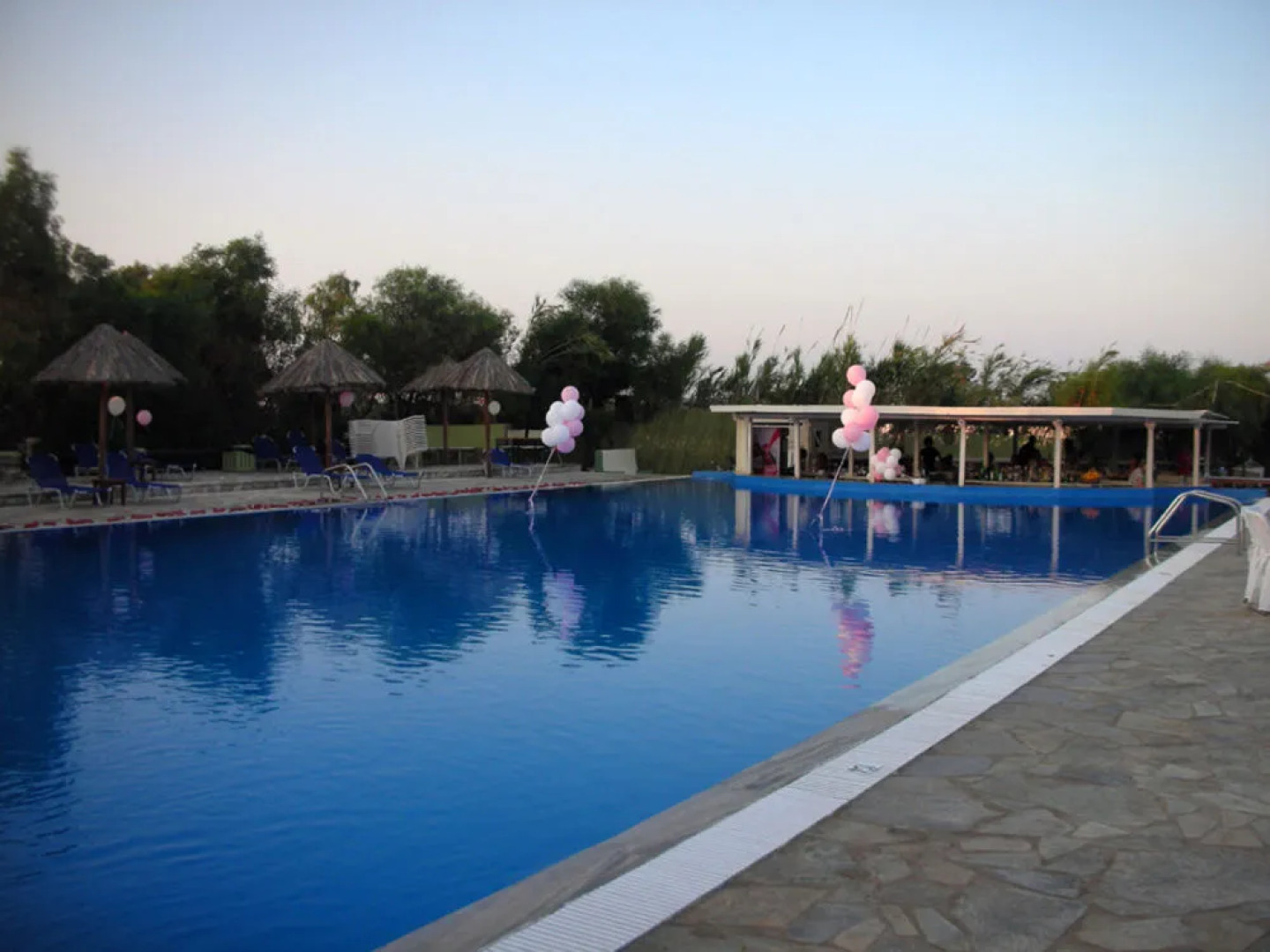 Surfing Beach Paros (Village/Camping)