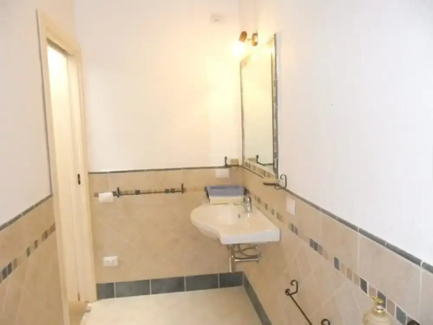 Villa With 4 Bedrooms in Chia, With Wonderful sea View, Furnished Garden and Wifi - 800 m From the Beach