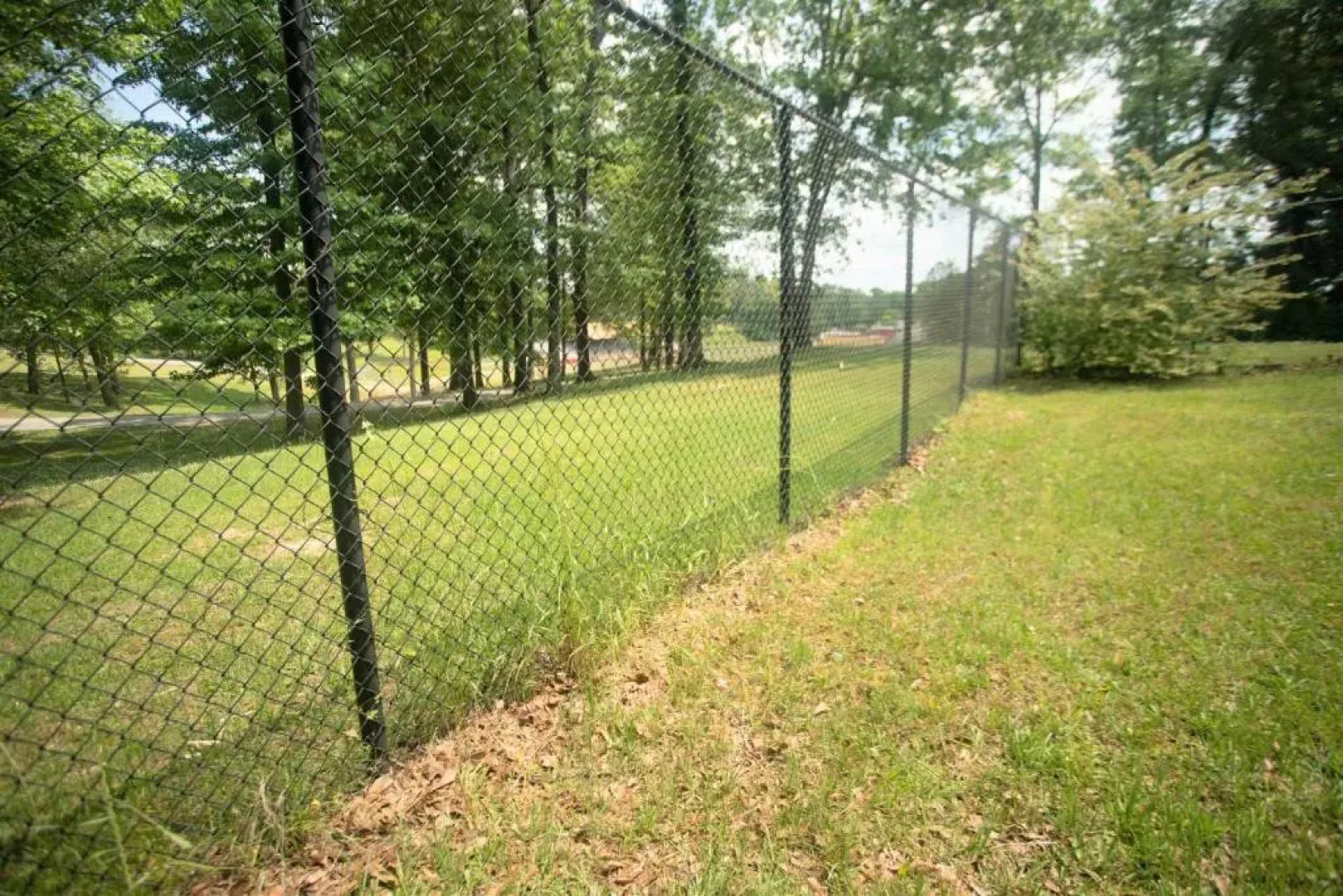 HISTORIC HILL APT2 (Downstairs)