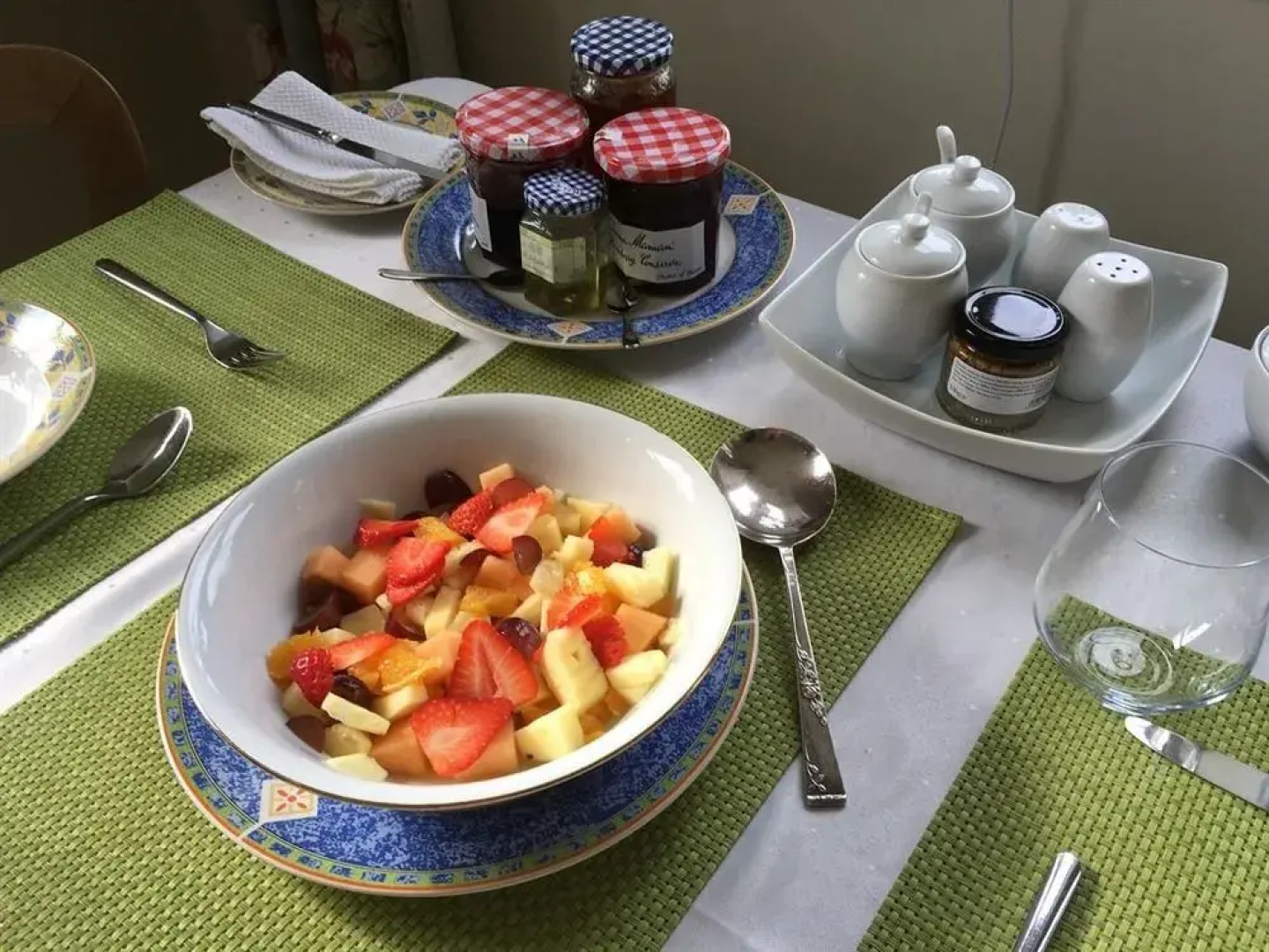 Ling House Bed and Breakfast