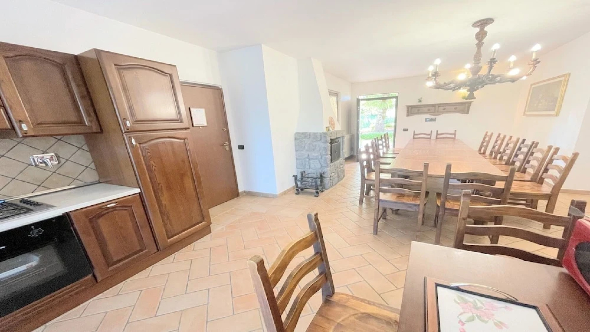 Exclusive Villa in Montefiascone -pool and Jacuzzi