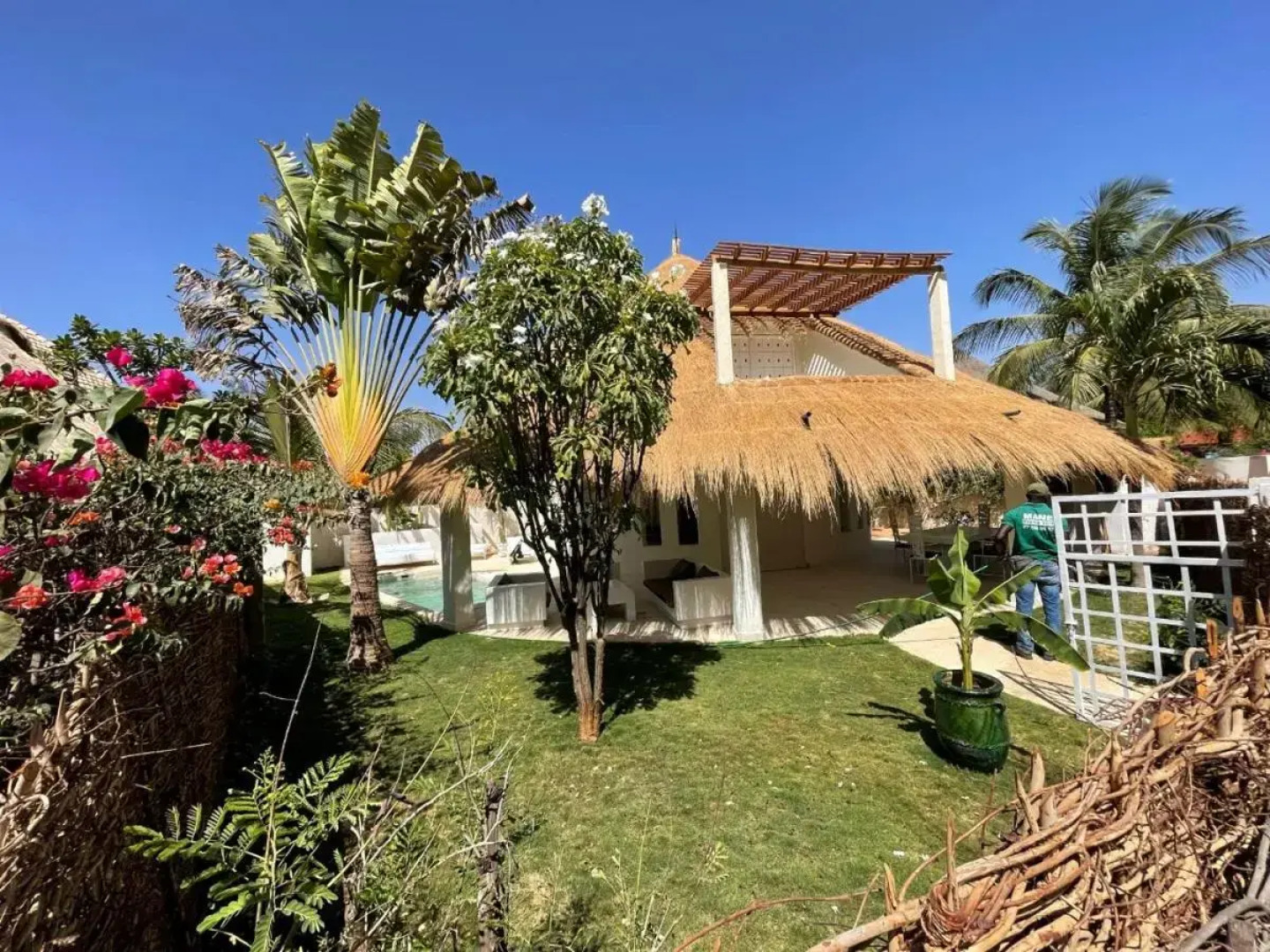 Résidence Du Port et ailleurs sur la Petite Côte