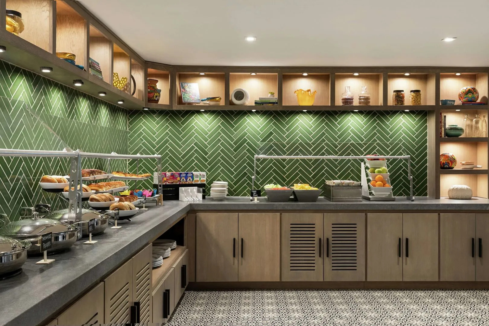 Hotel Alba, Tapestry Collection by Hilton