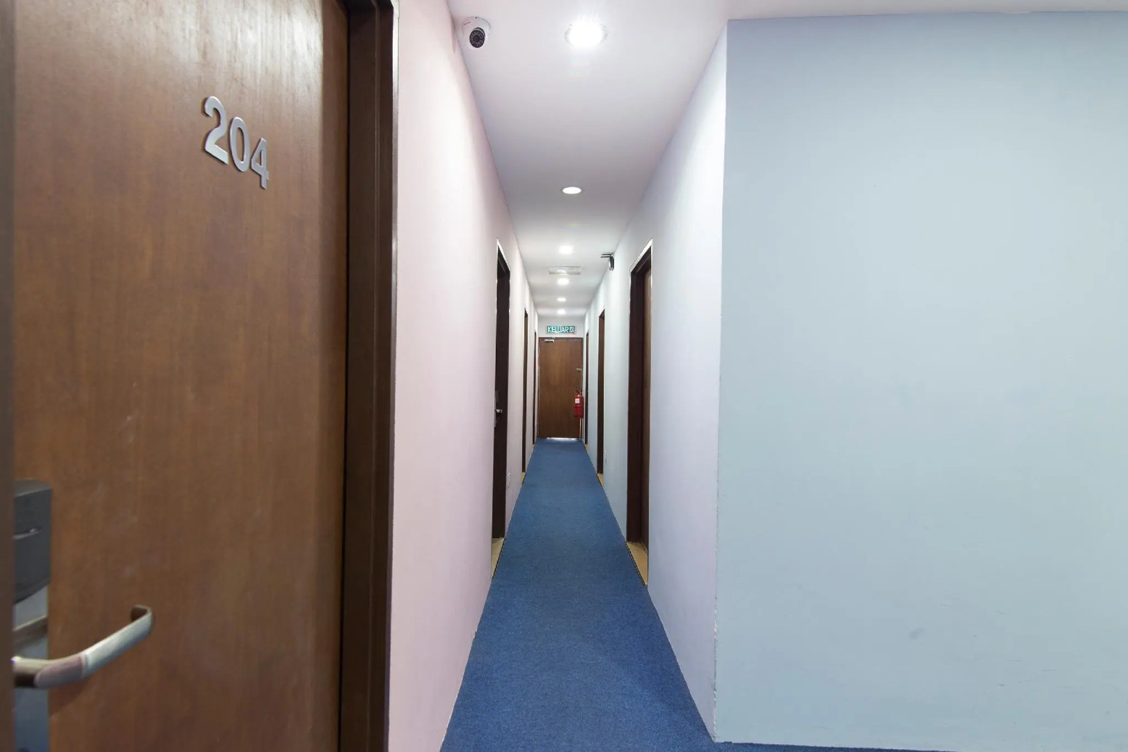 Zen Rooms Colour Hotel