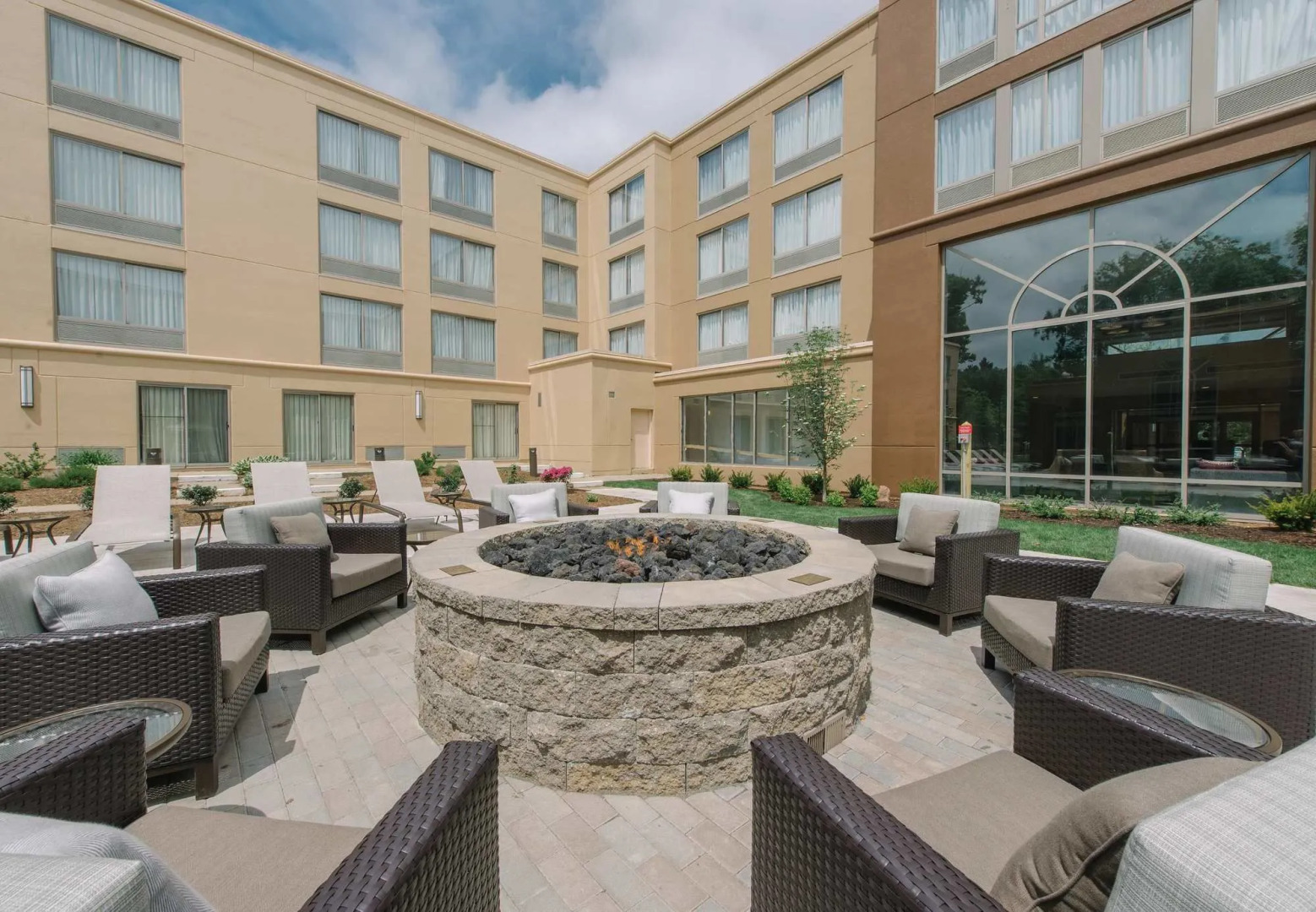 Courtyard by Marriott Nashua