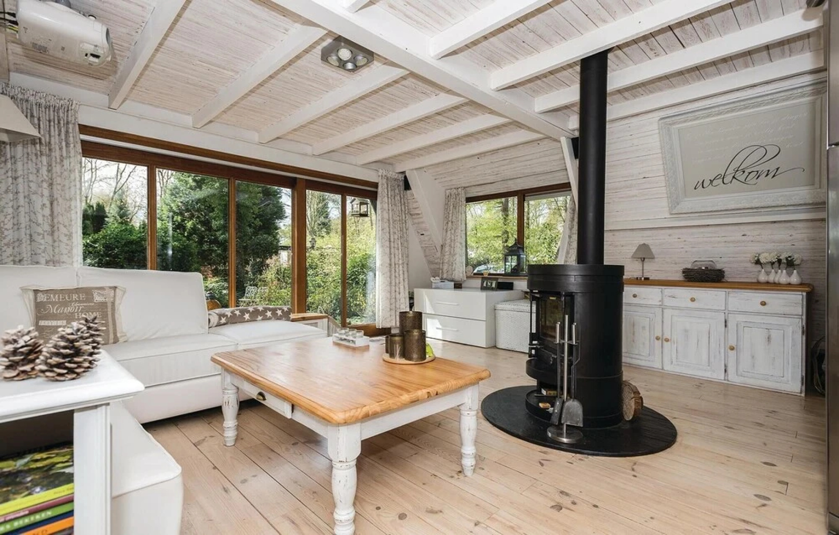 Amazing Home in Rekem-lanaken With 2 Bedrooms and Wifi