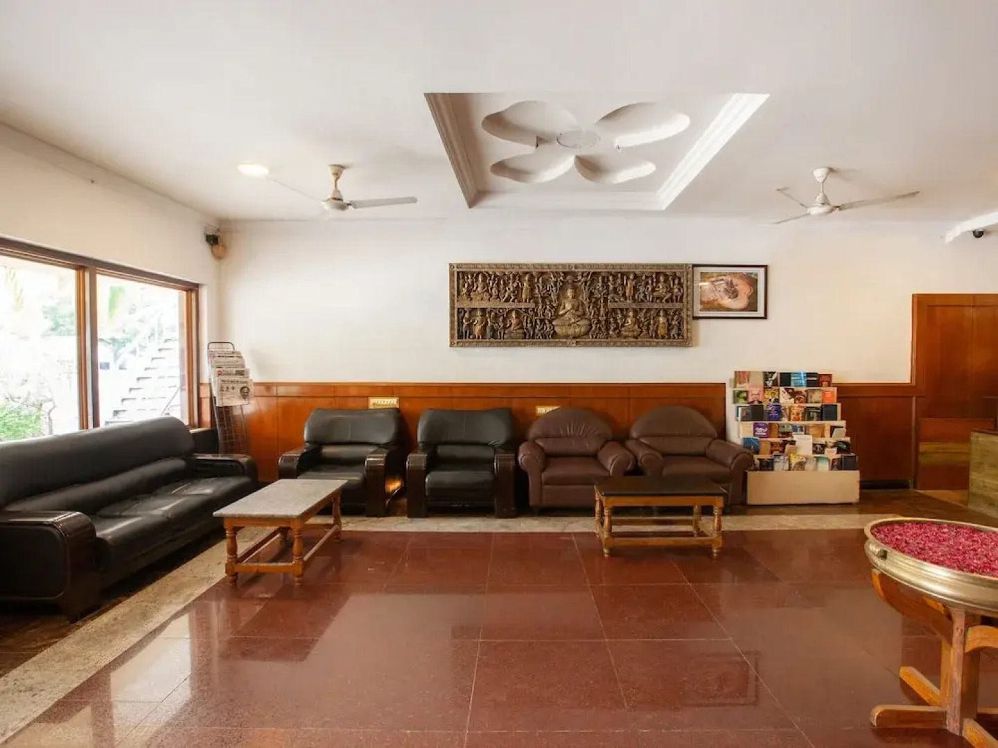 Capital O 40116 Sea Breeze Resort