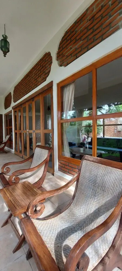 The Ning Beach & Villa