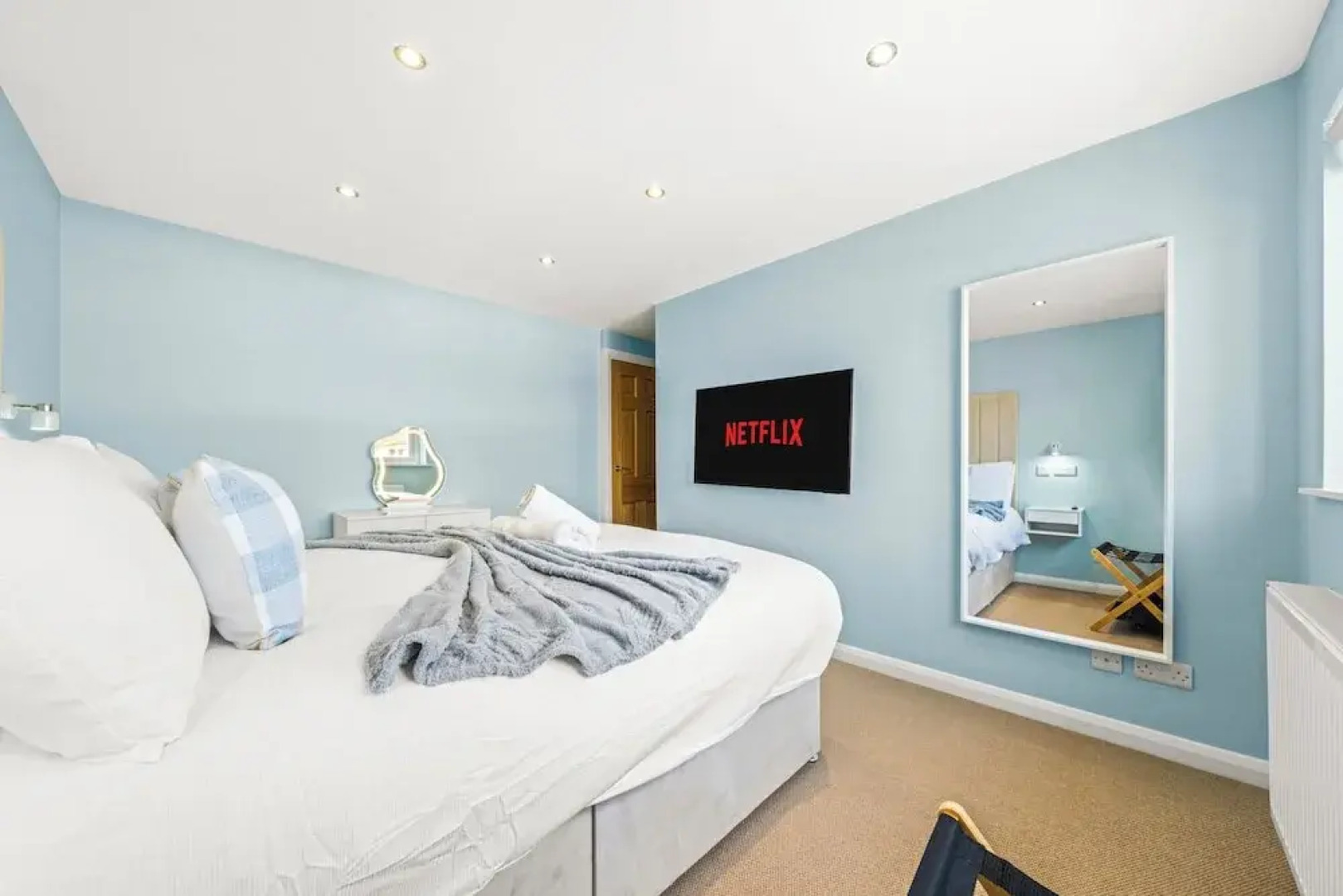 Modern 3Bed Home Next To Glasgow Airport