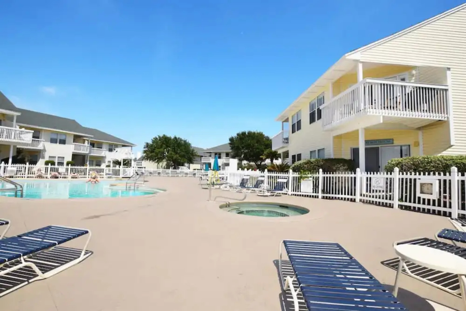 Sandpiper Cove Resort by Panhandle Getaways