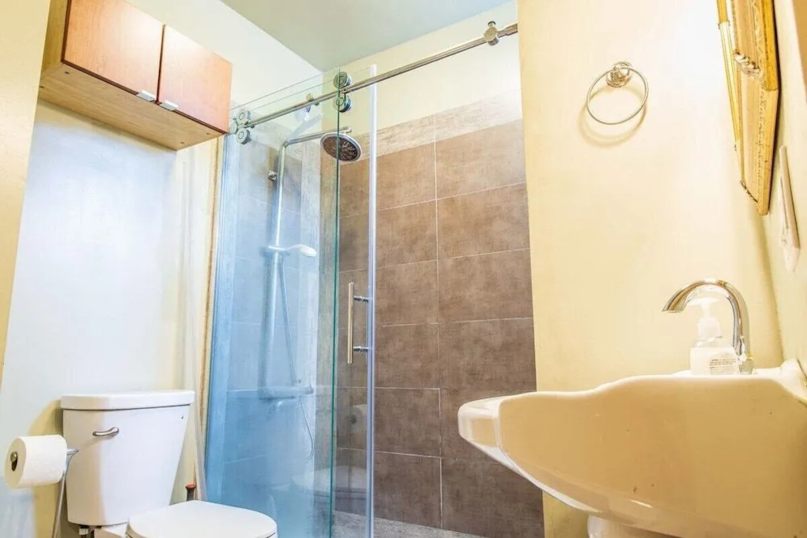 Cozy Fremont Studio With King Bed