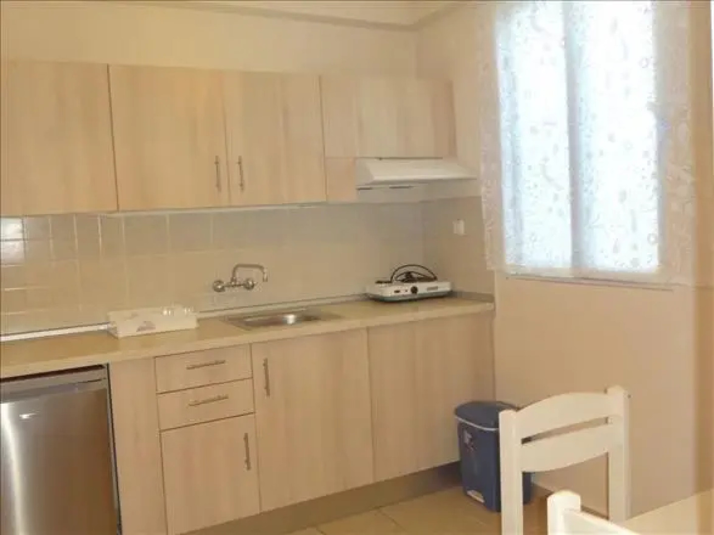 Leonidas Studio Apartments