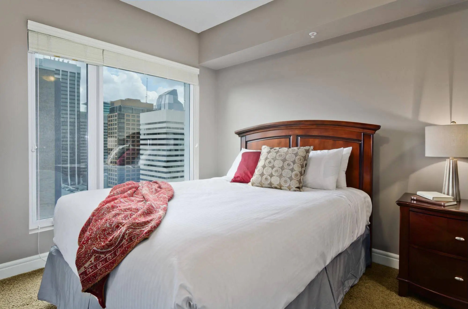 Executive Suites by Roseman - Five West