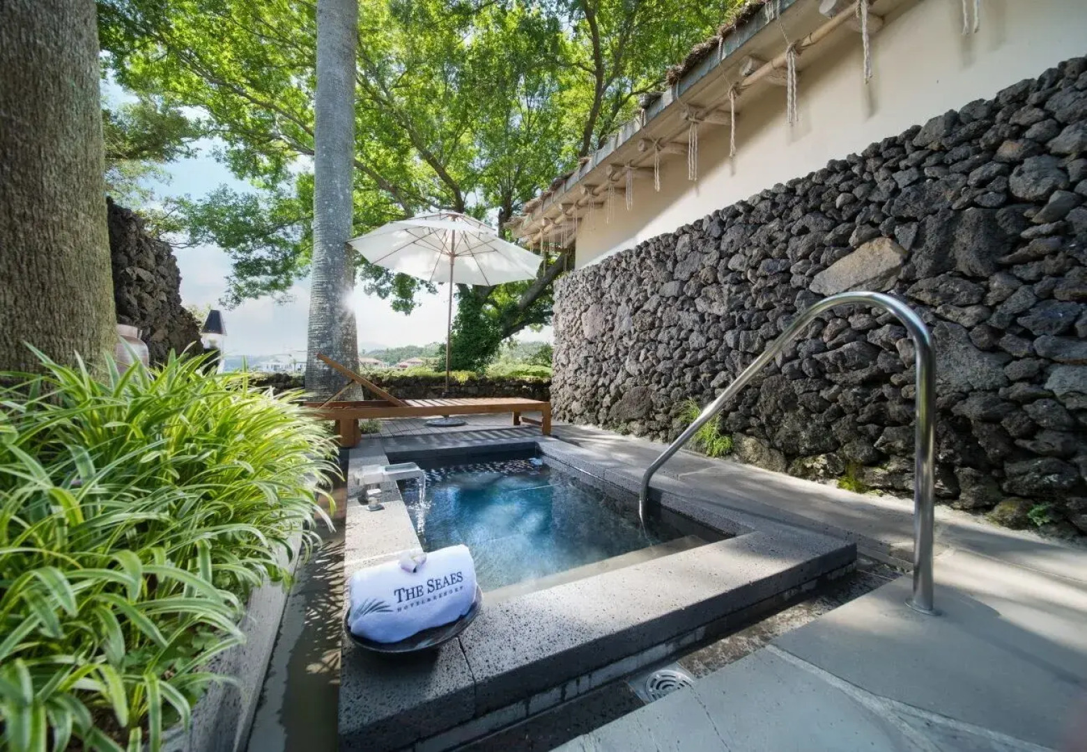 Seaes Hotel & Resort