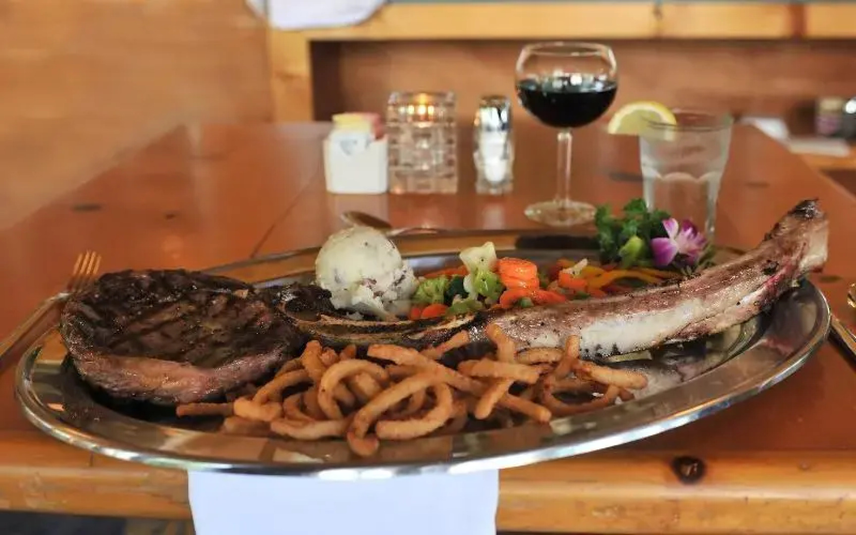 Flat Creek Inn And Suites