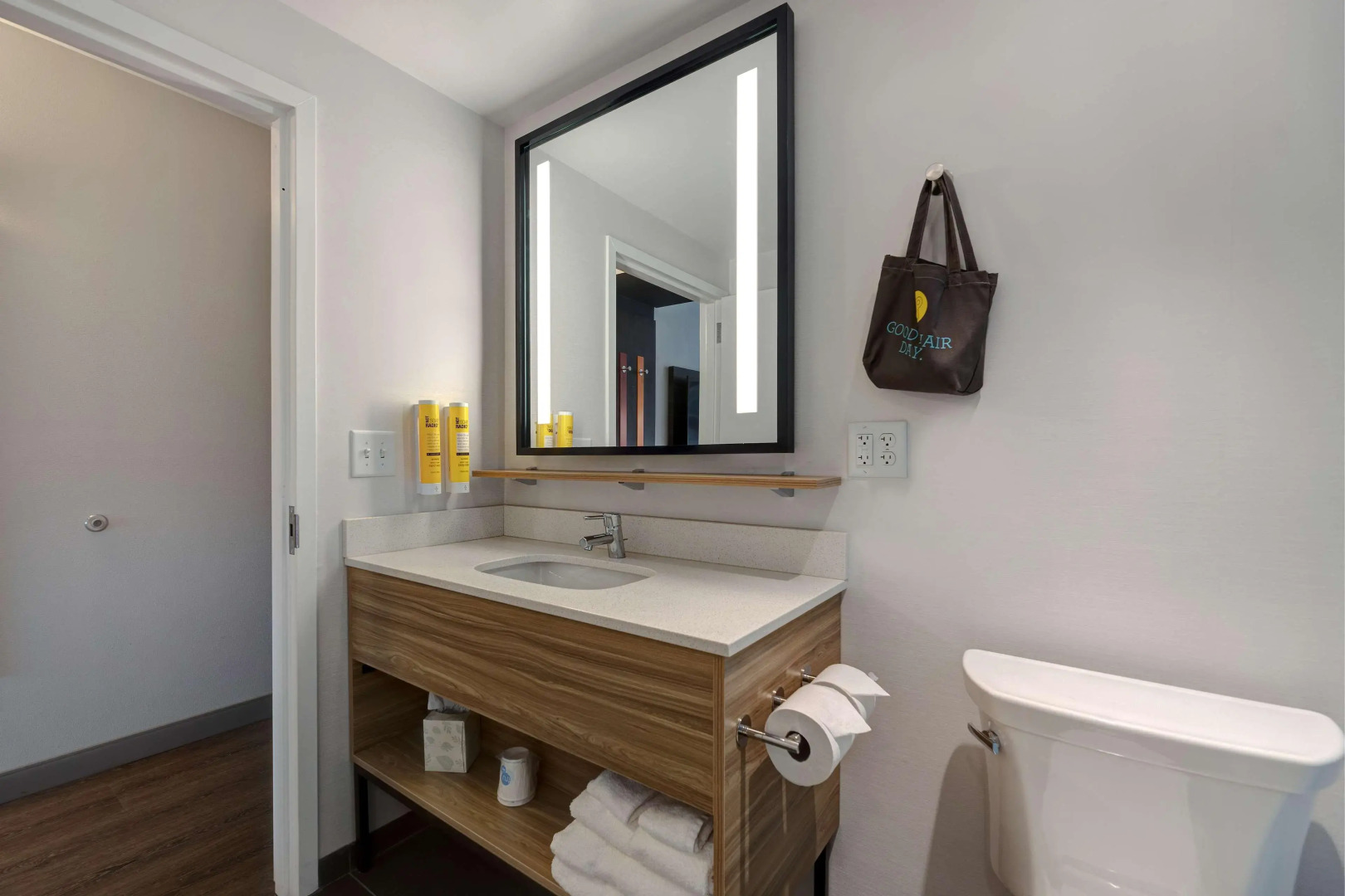 Tru by Hilton Grantville, PA