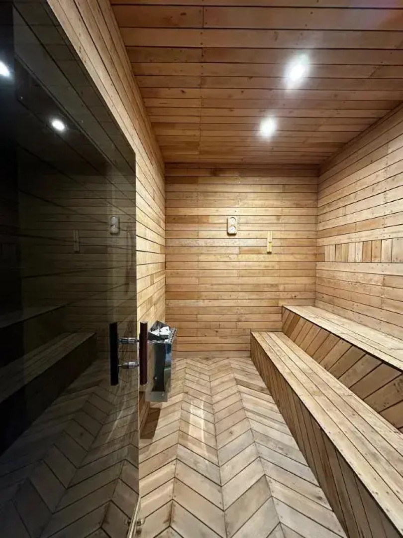 Reva Miami Hotel Restaurant SPA