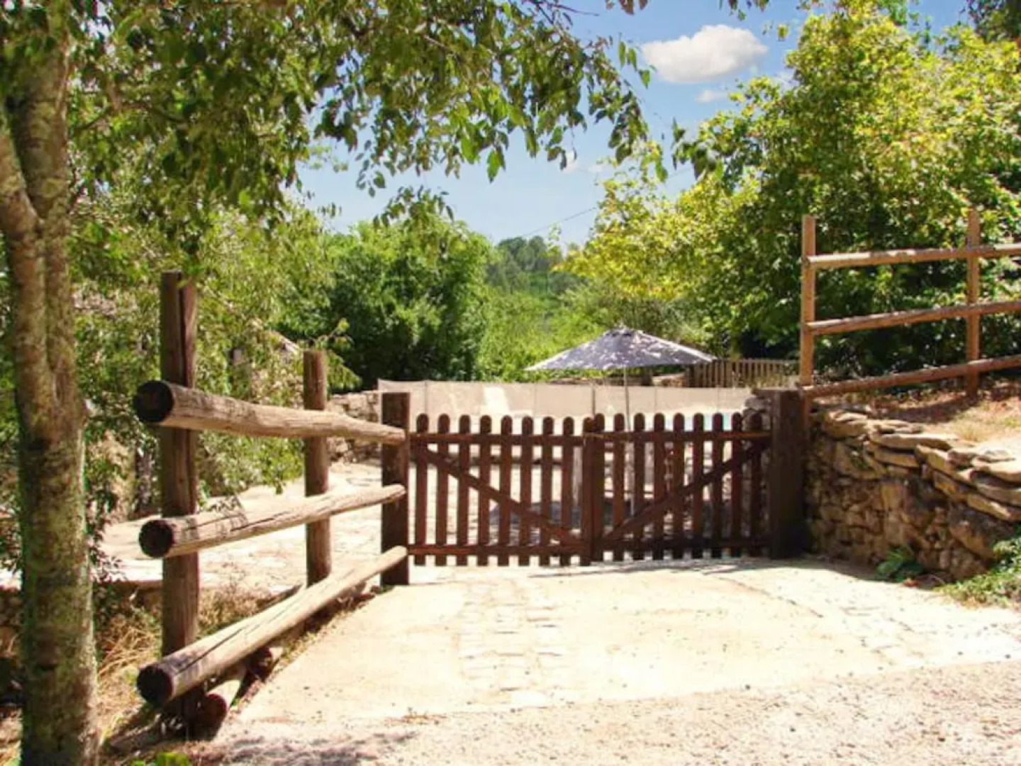 House With 2 Bedrooms in Cros, With Wonderful Mountain View, Private P