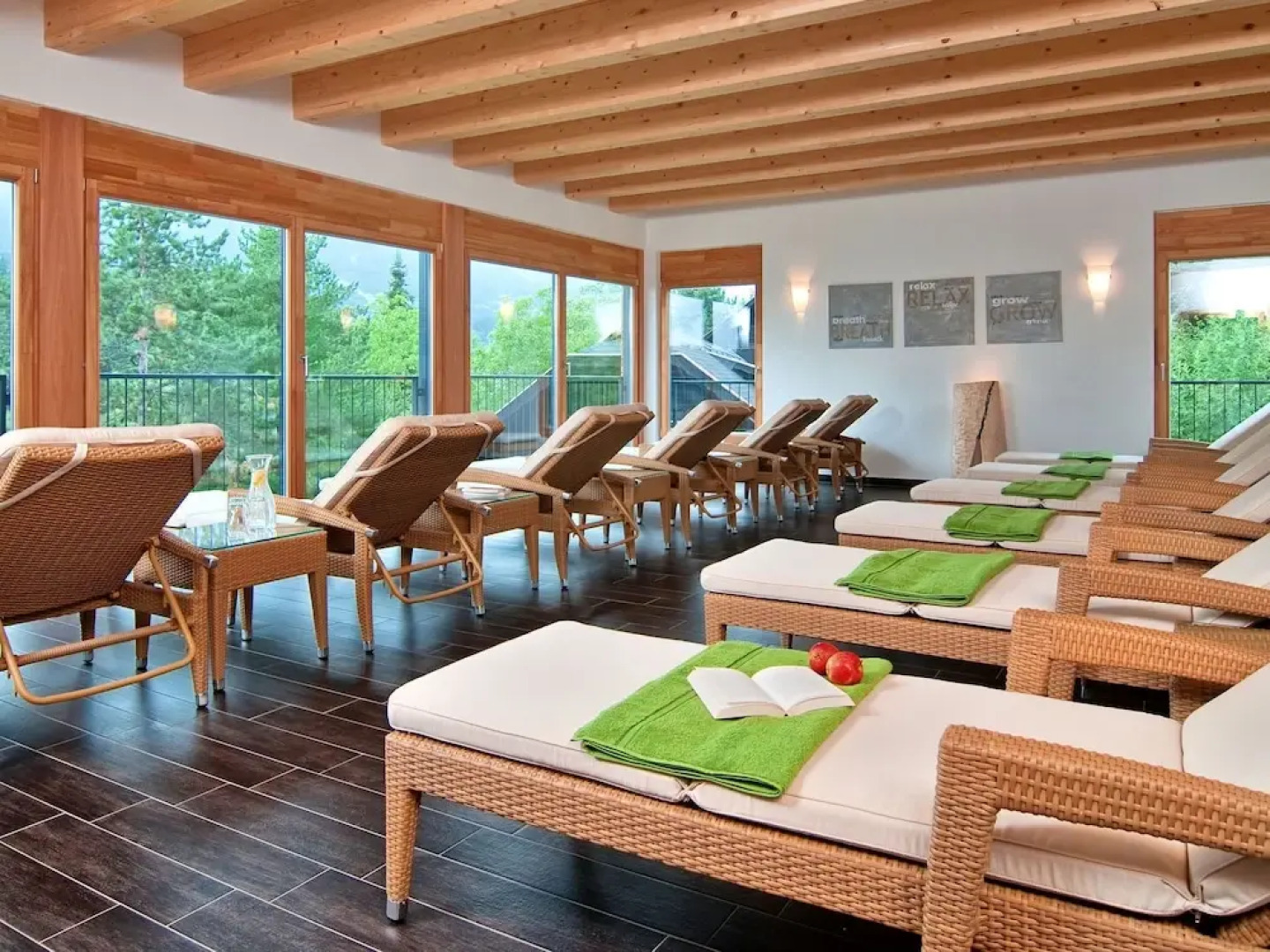 Authentic Apartment in Oberaichwald Near Hiking Area