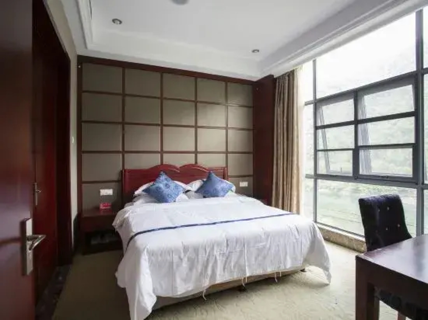 Jin Cheng International Hotel