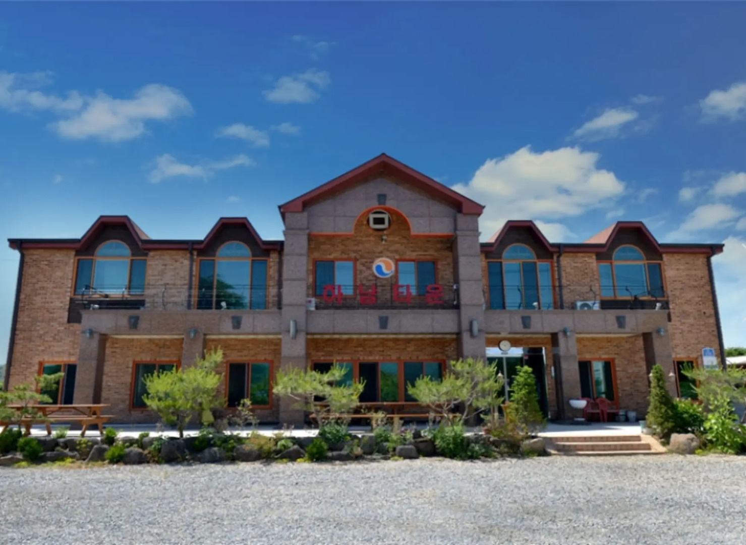 Yeoncheon Wanguijataek Pension