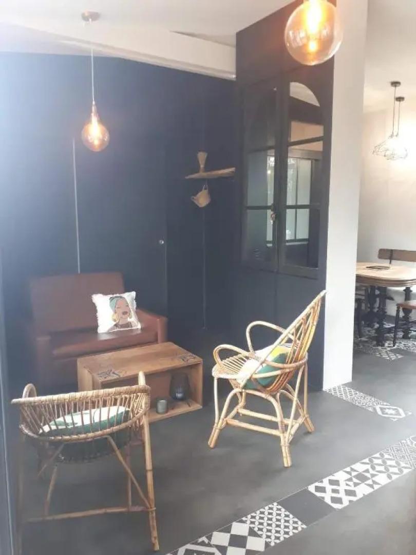 Chez Mr Léon et Mme Léontine