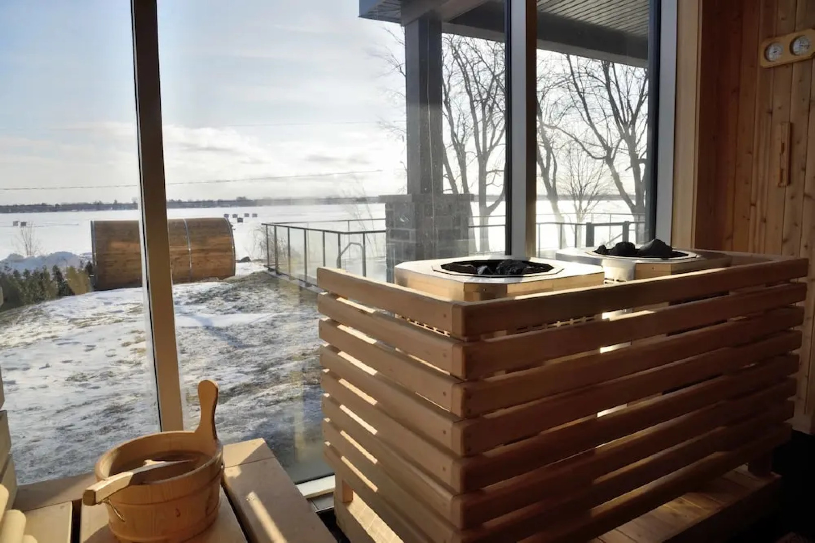 La Cache du Lac Champlain