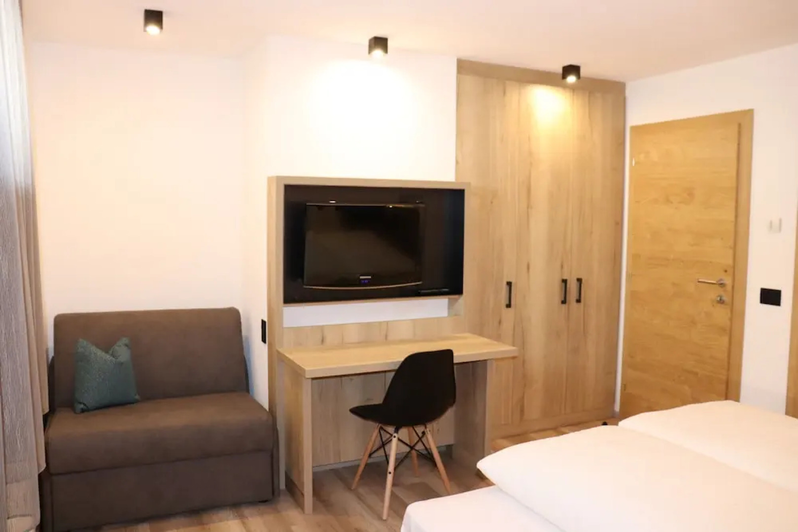 Ciasa Cir Apartments