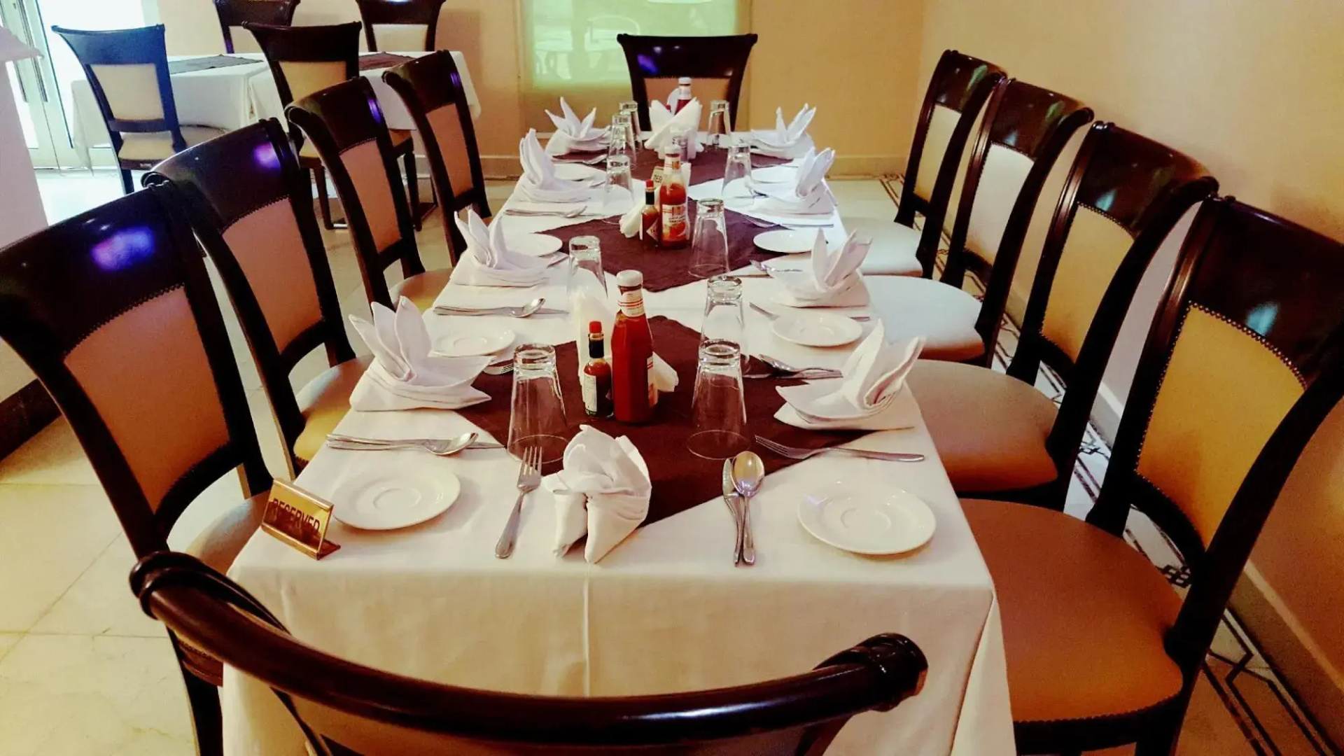 Panorama Sarovar Portico