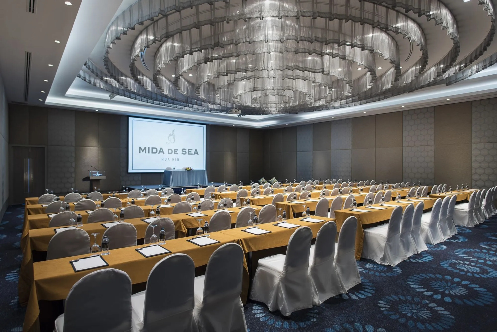 Отель Mida De Sea Hua Hin