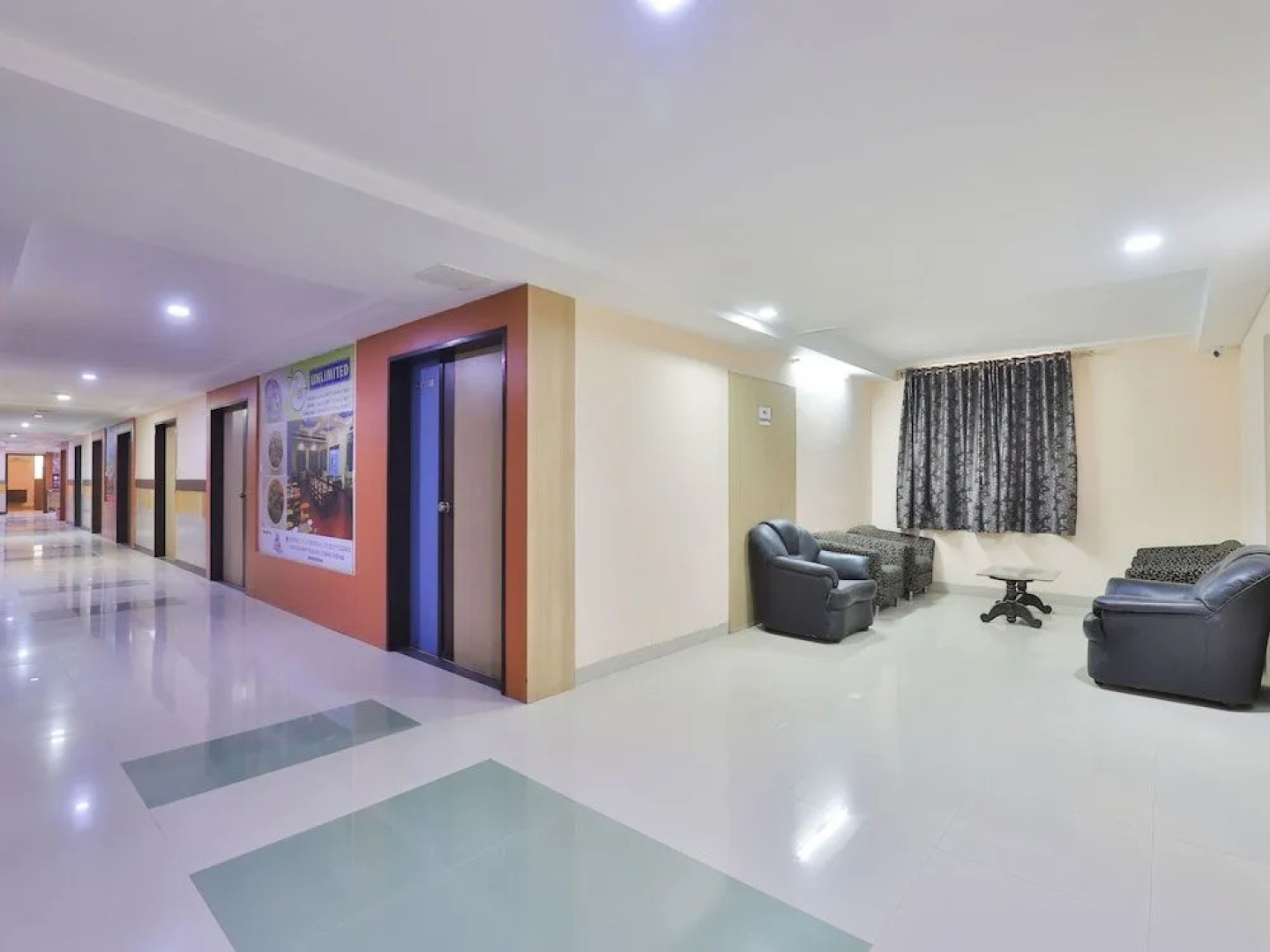 OYO 14942 Hotel Maple Leaf