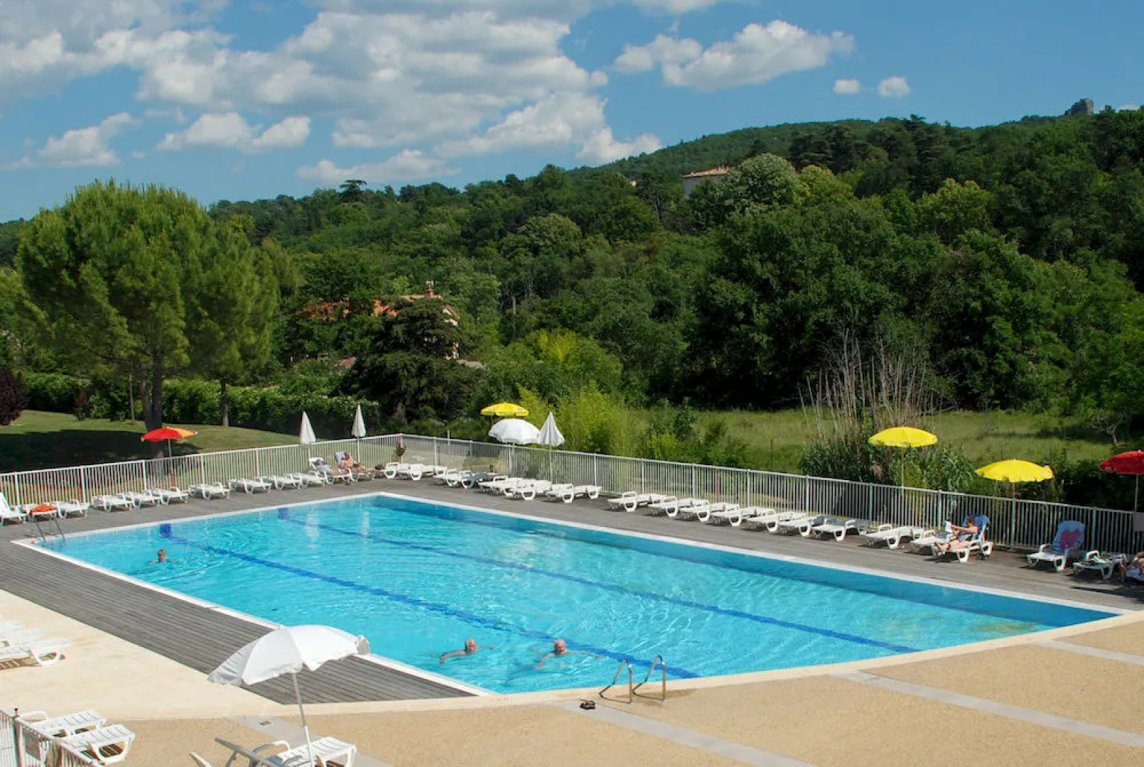 Hôtel Vacances Bleues Castel Luberon