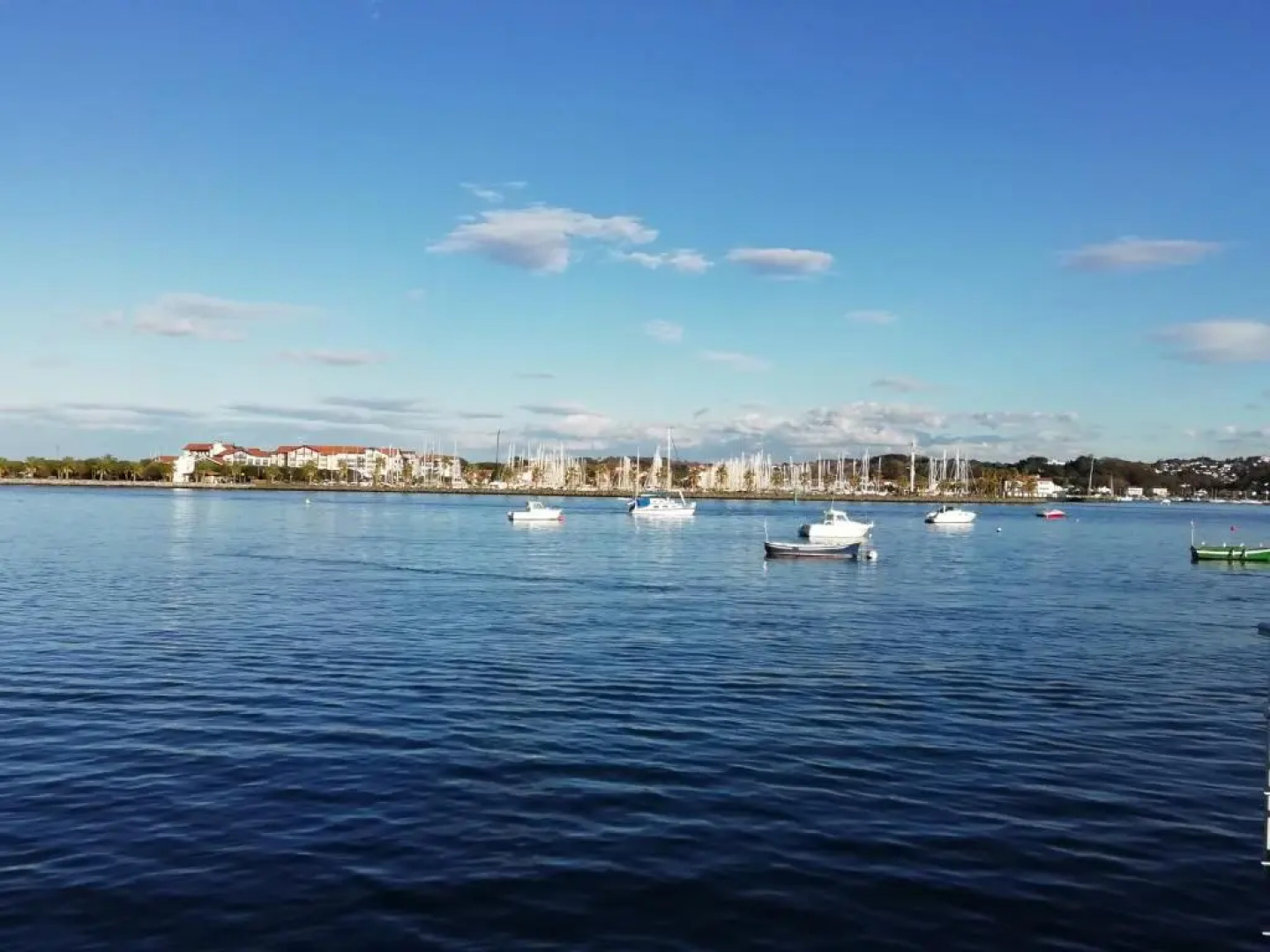 HENDAYE PLAGE Logement entier avec jardin
