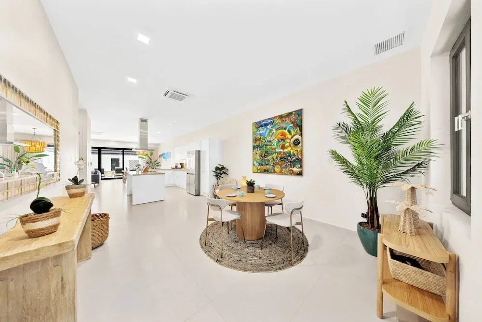 Catalina Residence Apt 3 - L.g. Smith Boulevard 546-j