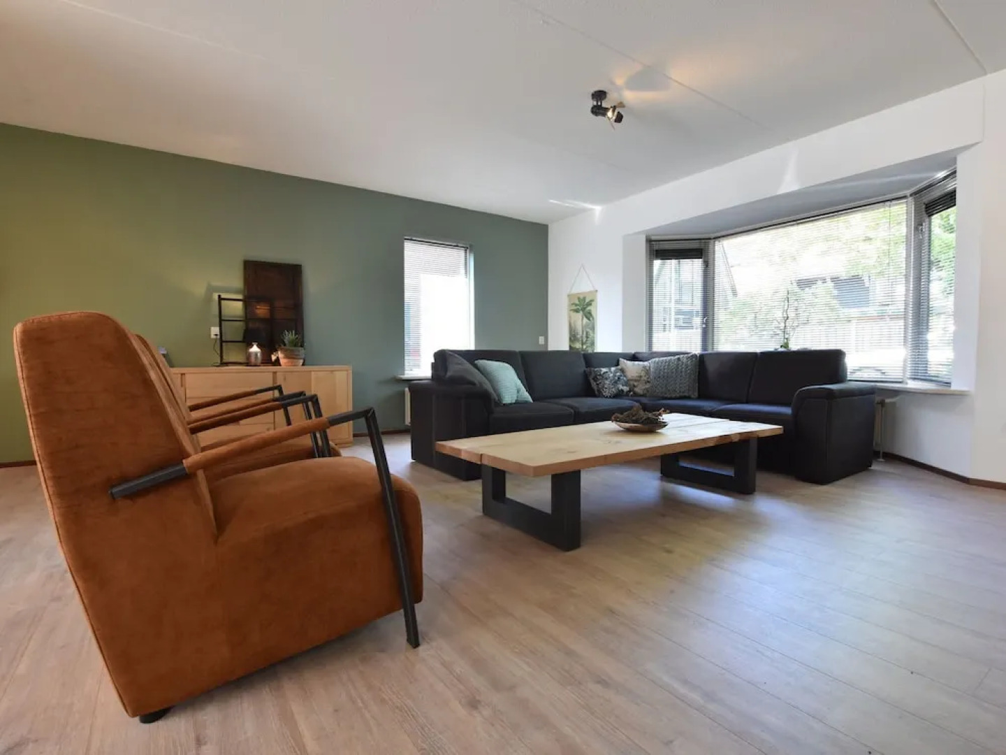 Holiday home in Dalfsen with terrace and garden with barbecue