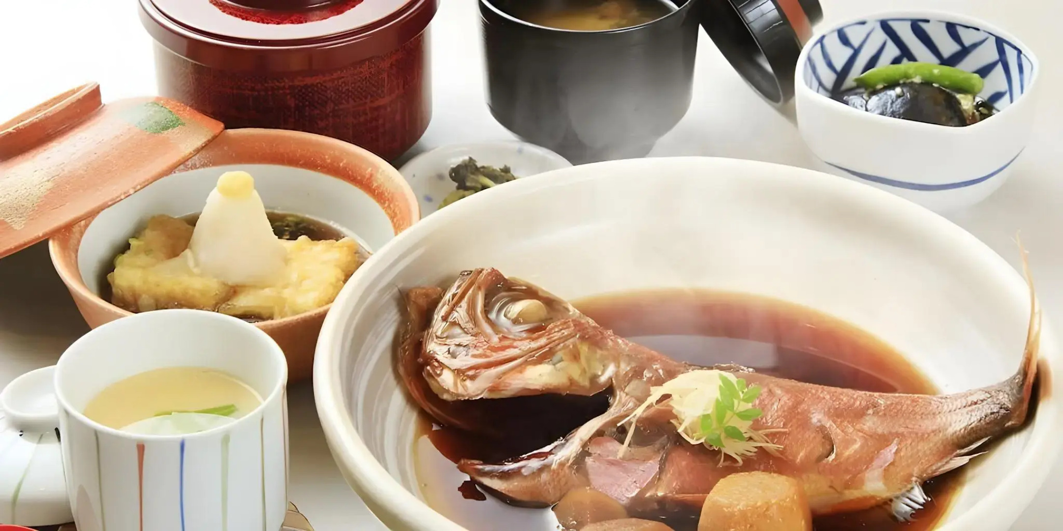 Katsuura Hilltop Hotel & Residence