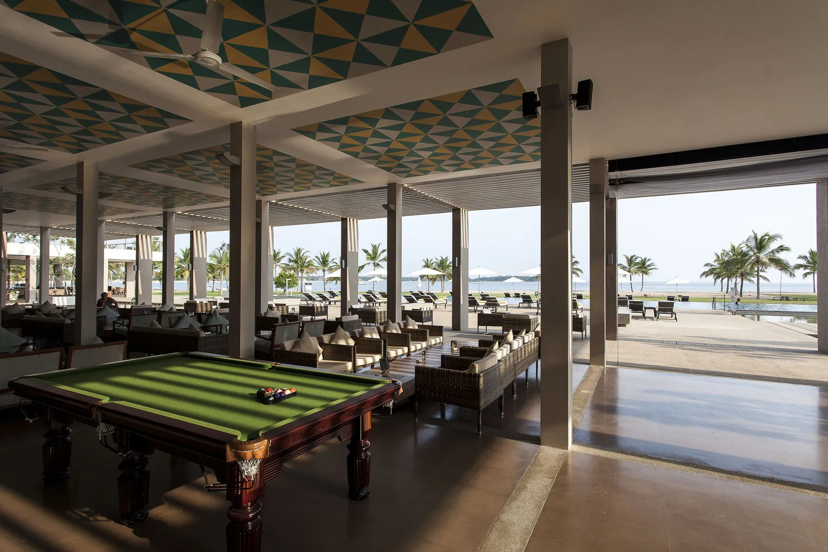 Курортный отель Amaya Beach Pasikudah