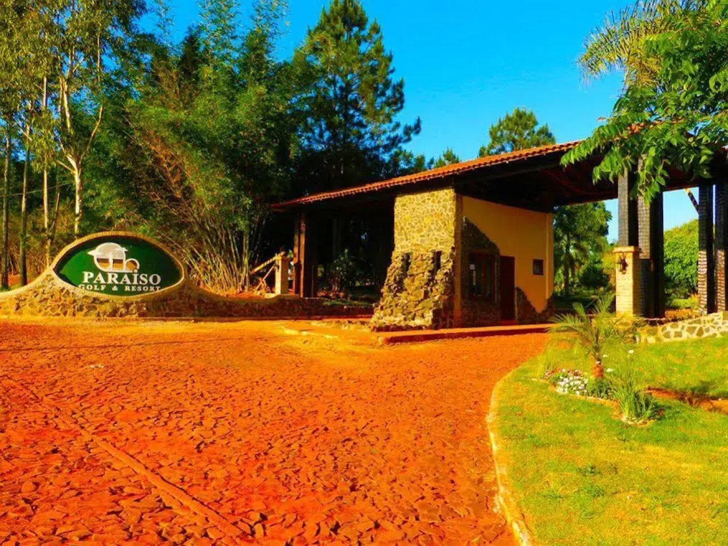 Paraiso Golf & Resort