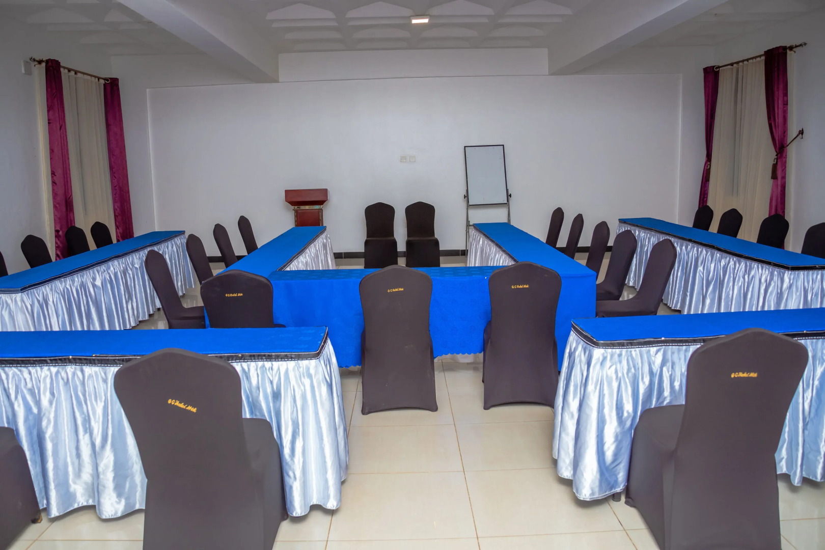 Garden Courts Hotel Masaka