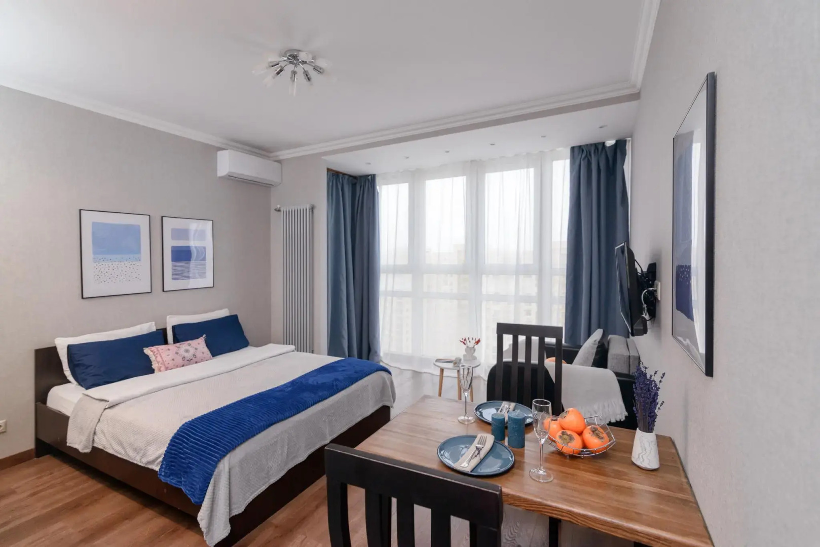 Апартаменты на бульваре Космонавта Сереброва А.А.