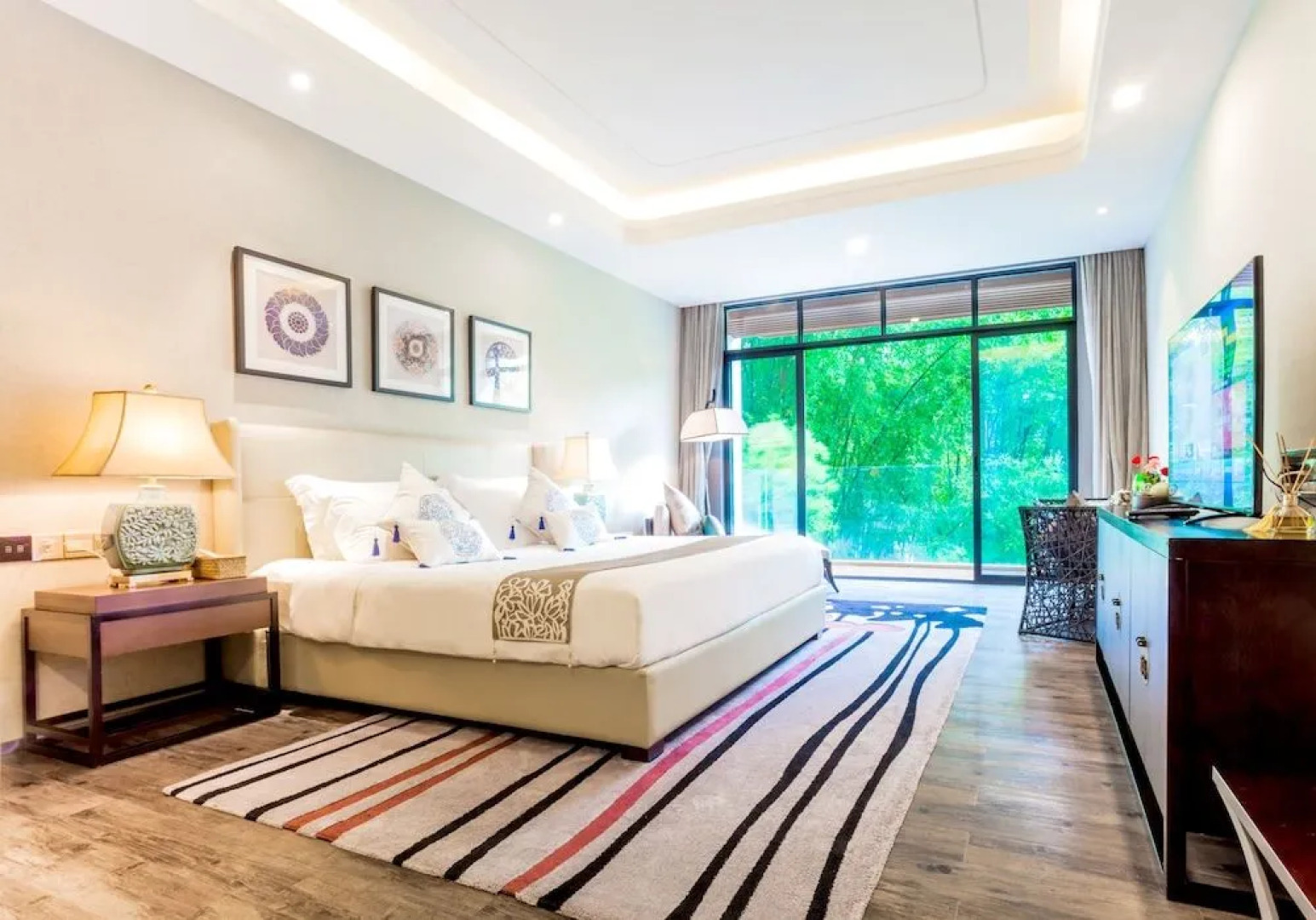 Courtyard Hotel - Yulong River Branch