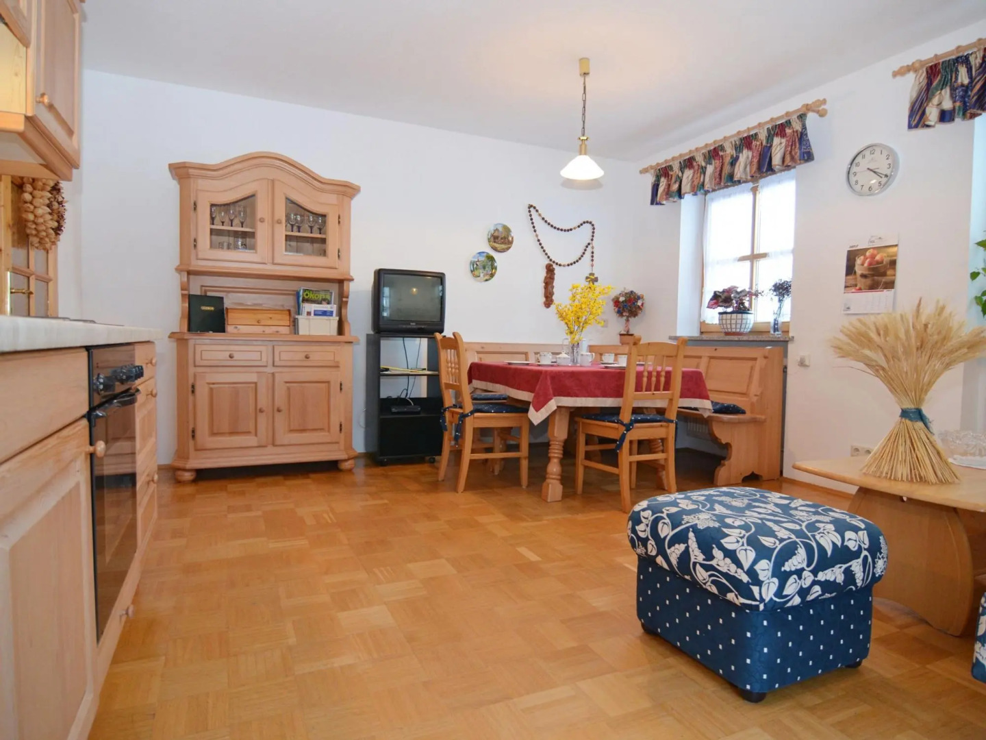 Unique Holiday Home, Ideal As Group Accomodation, with Lounge, a Spacious Garden, Sauna And Terrace