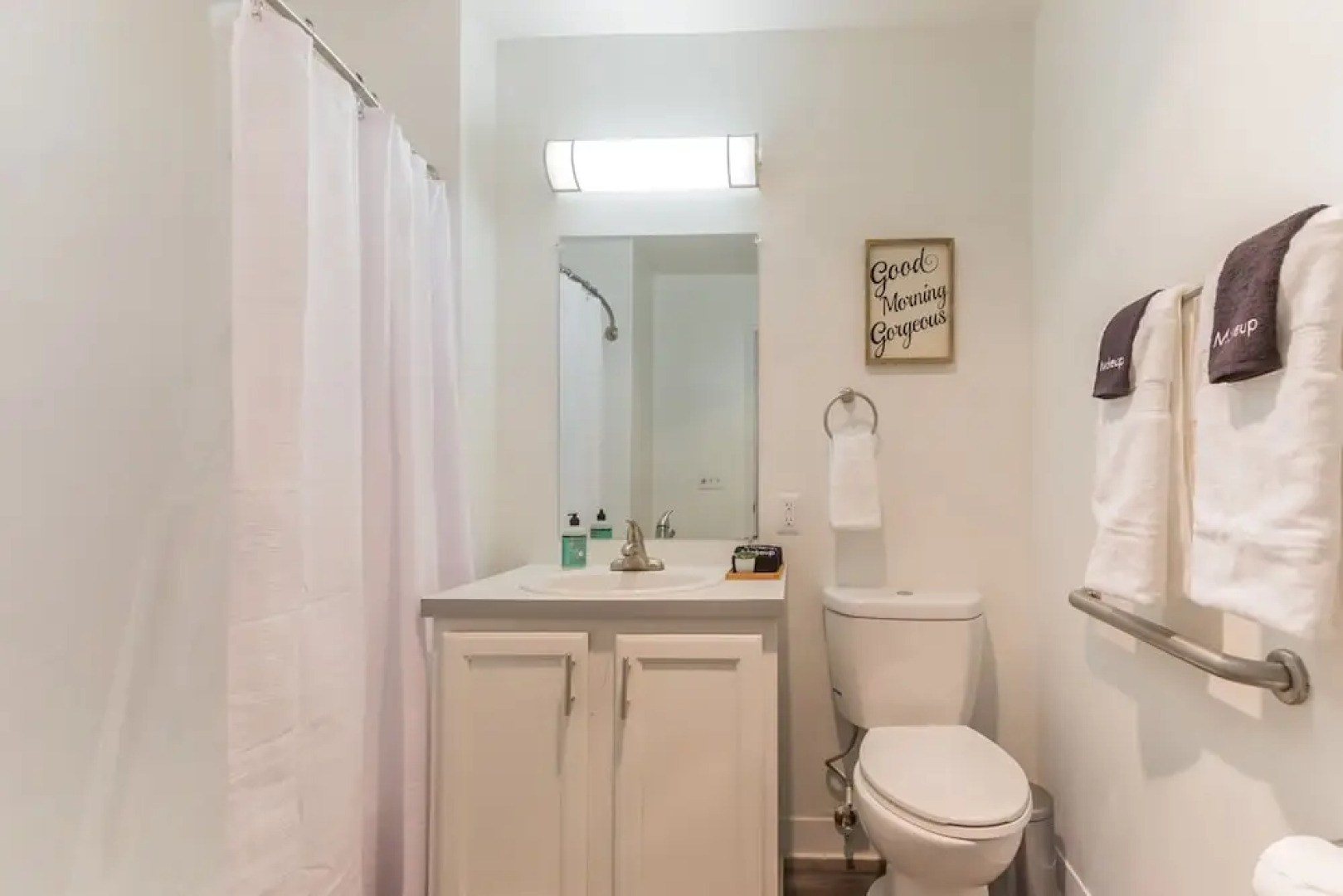 The Luxe Suites of Alexandria