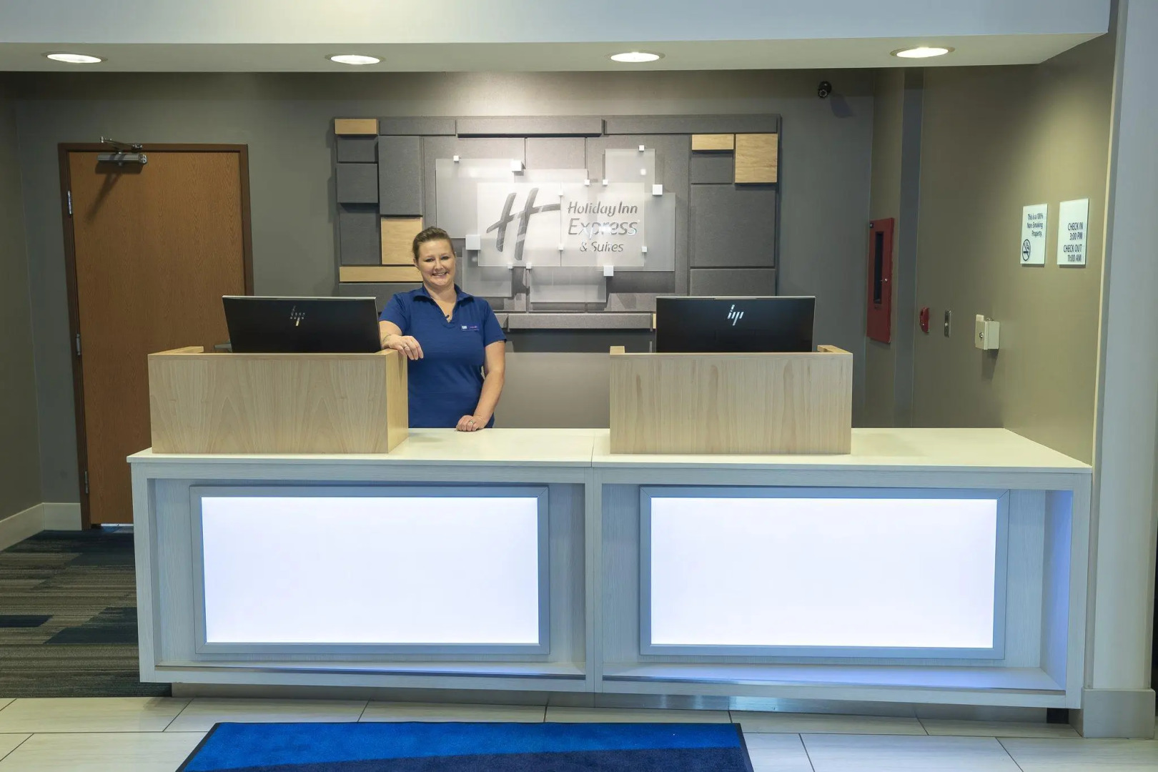 Holiday Inn Express Hotel & Suites Iron Mountain by IHG