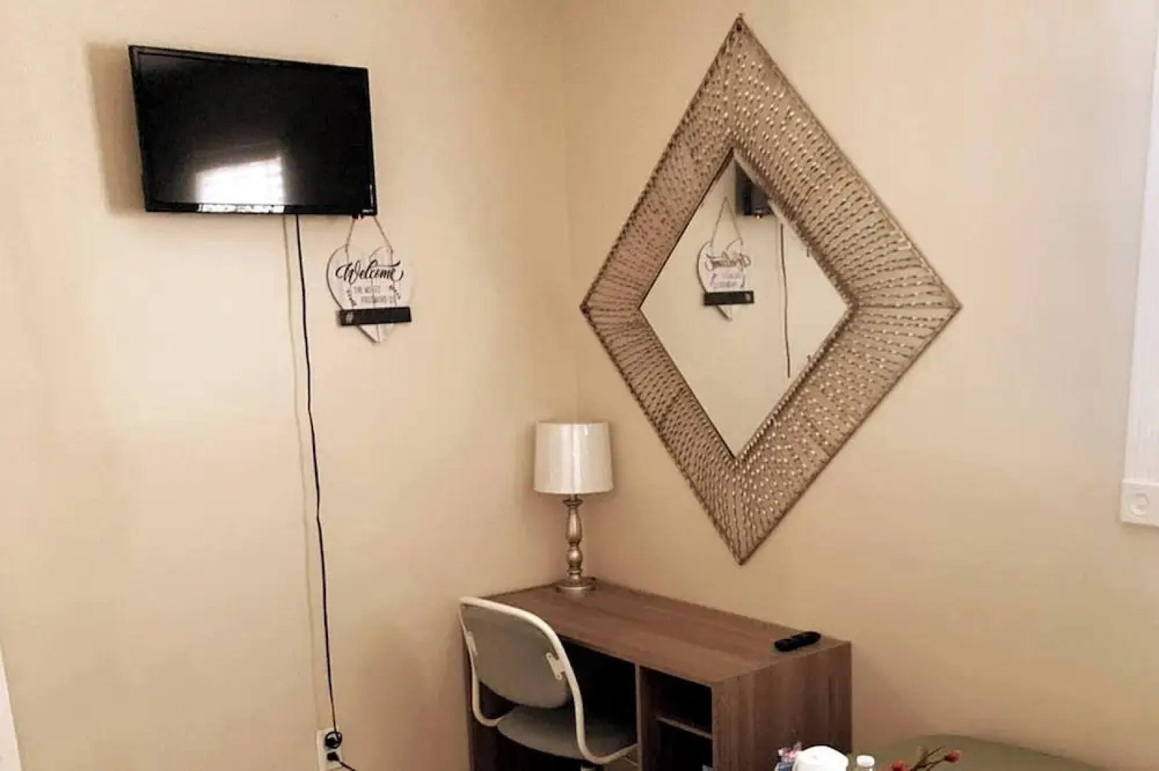 Room in House - Majestic Private Room