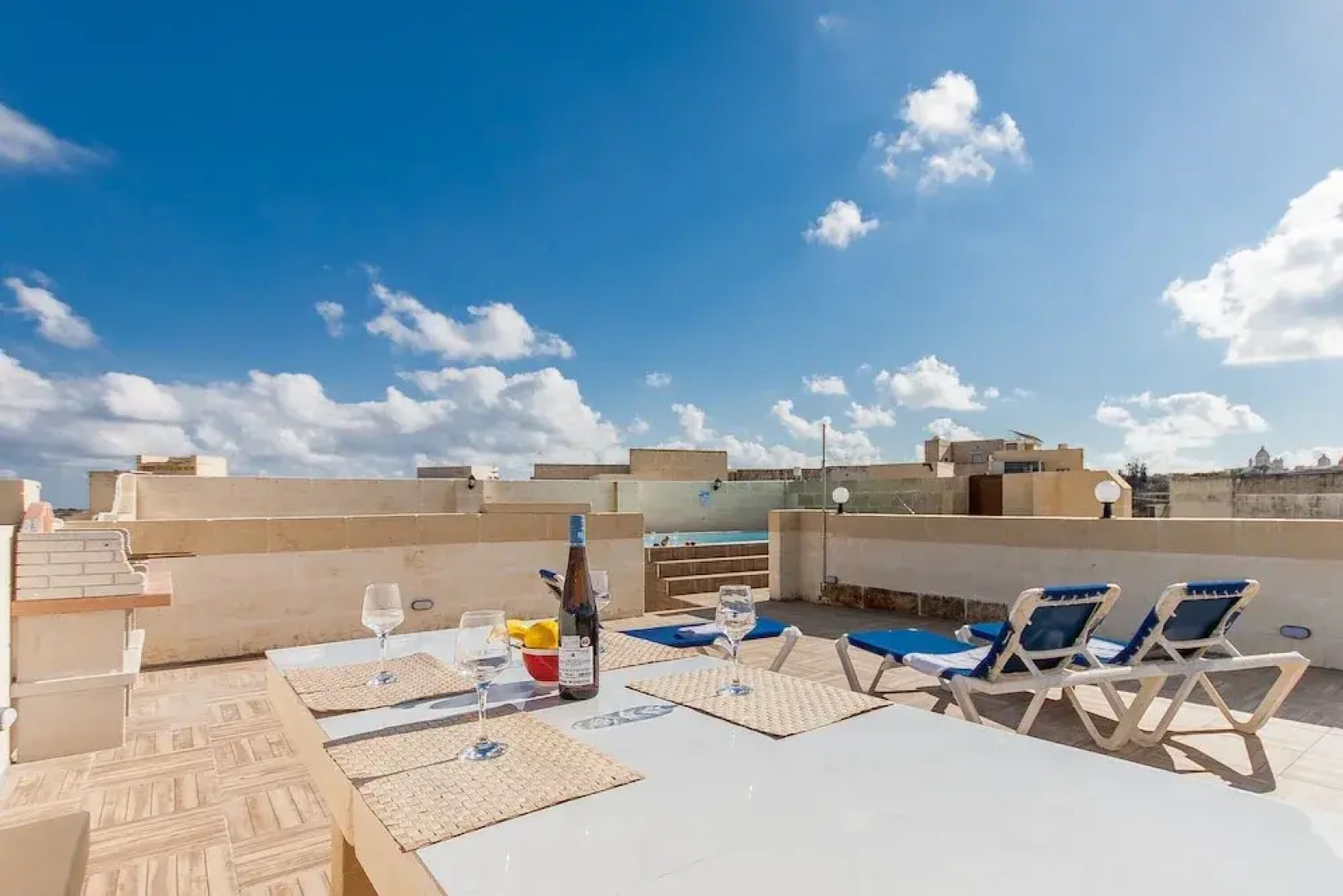 Naduri, Beautiful Gozitan Villa + Pool